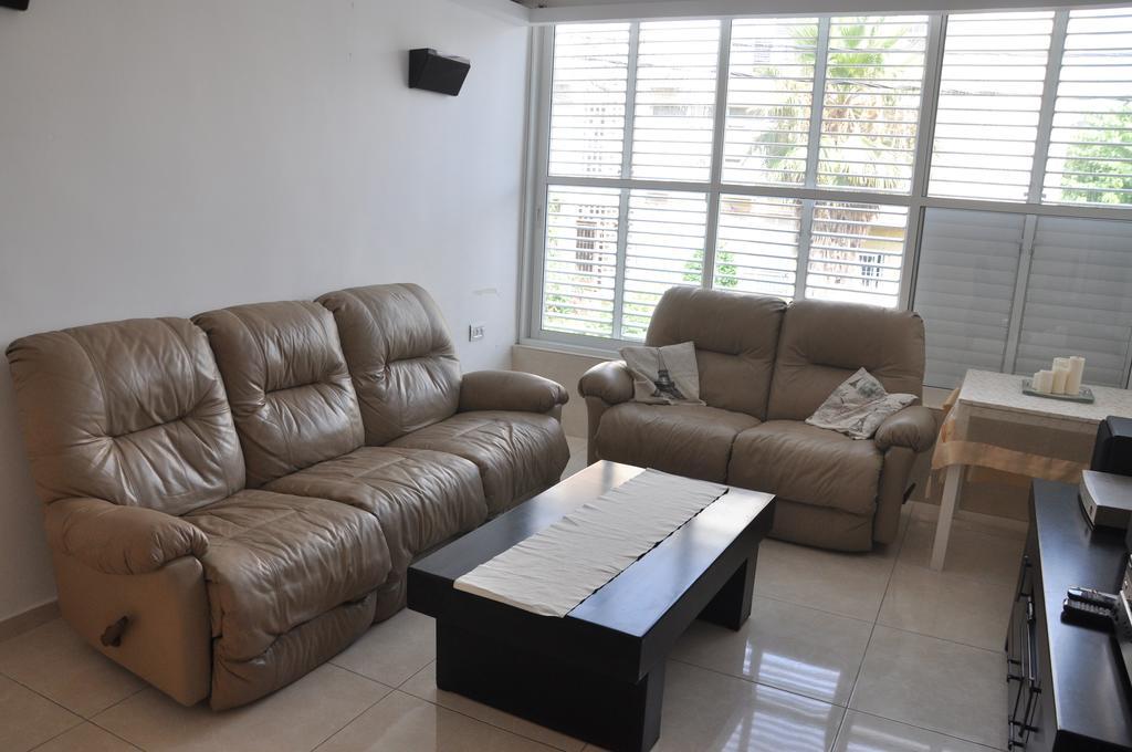 Vip Apartment Бат-Ям Экстерьер фото